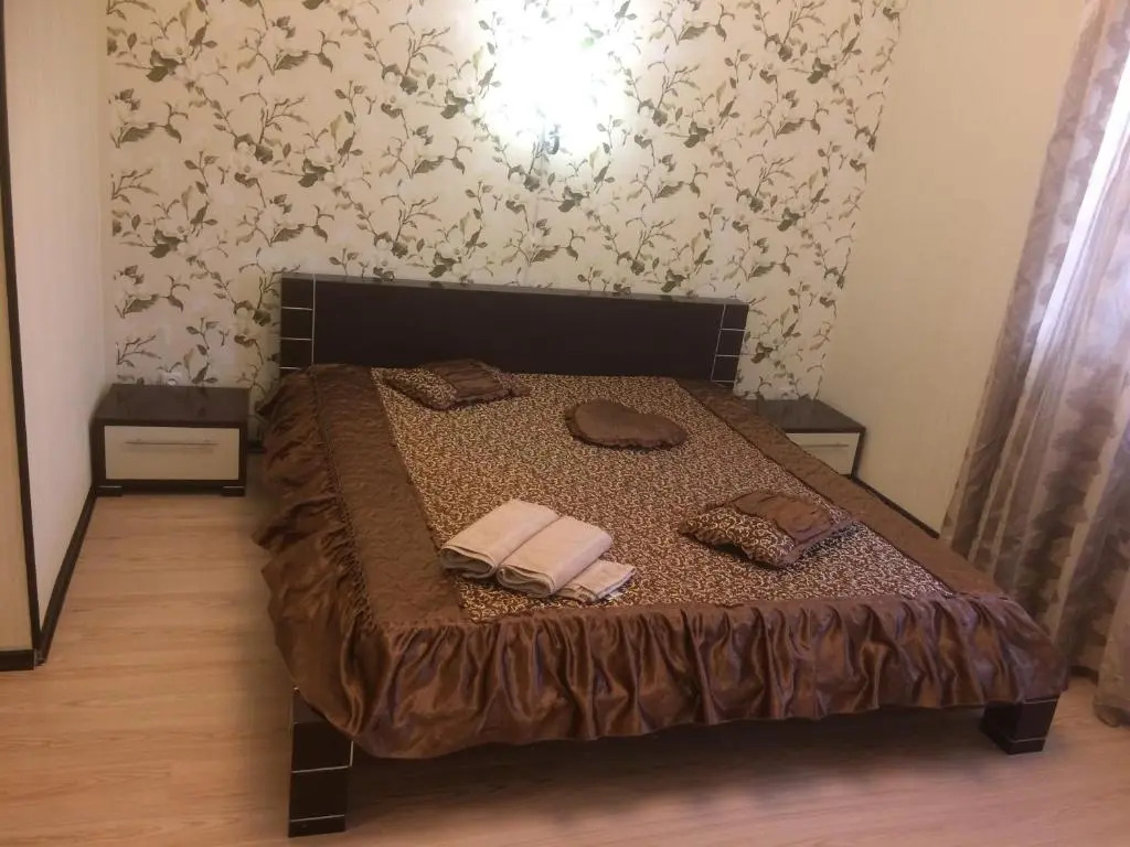 Отель Грант