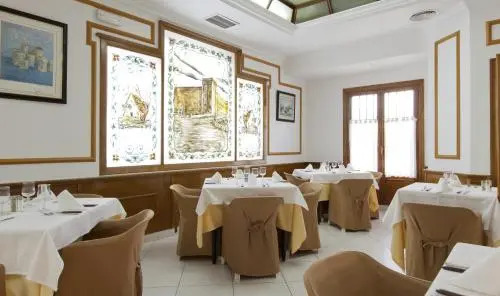 Olympia Ronda Hostel