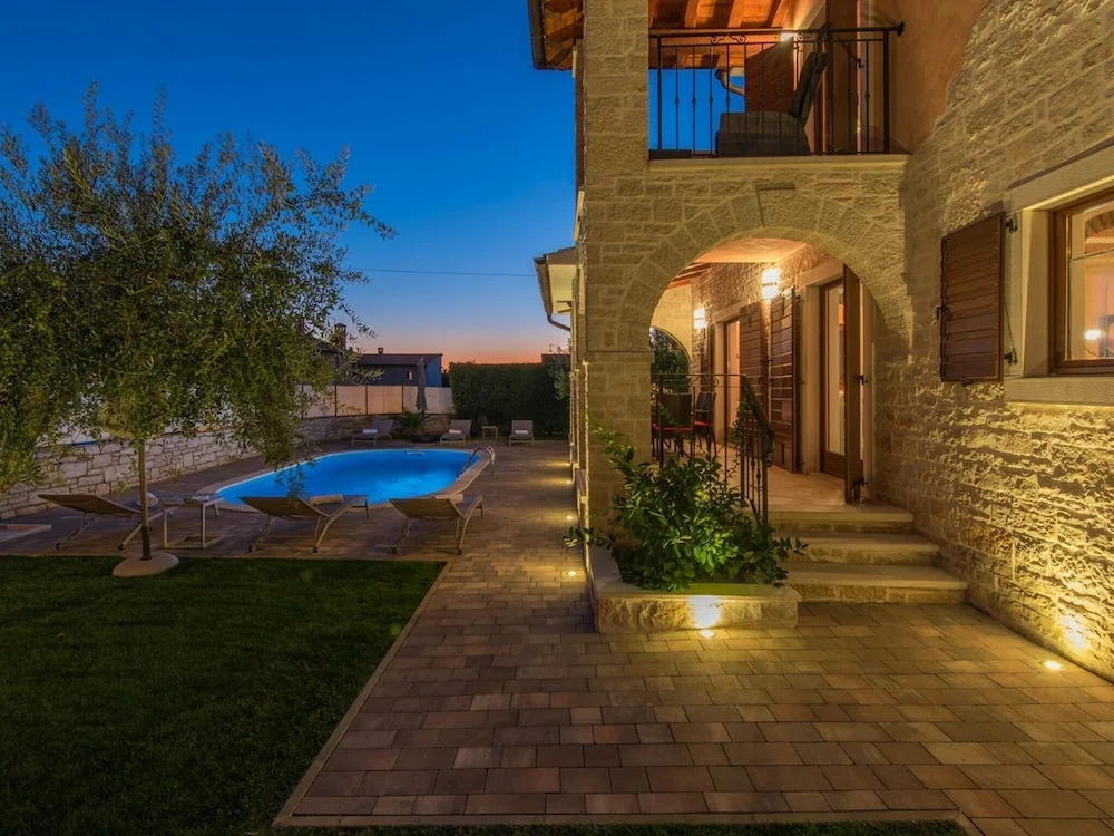 Villa with Private Pool Just 10 Minutes Drive From the Beach And Porec Center