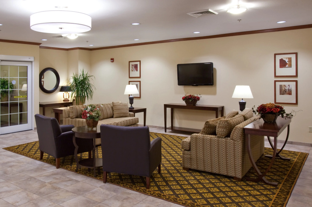 Candlewood Suites Minot by IHG