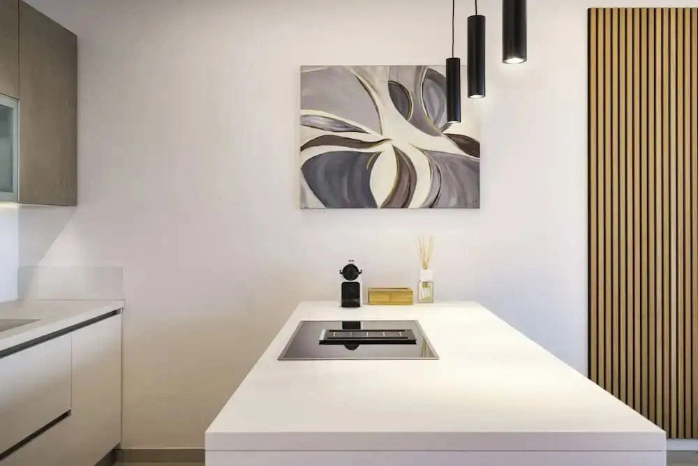 SalvatoreHomes - Torri del Benaco