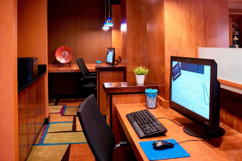 Fairfield Inn by Marriott