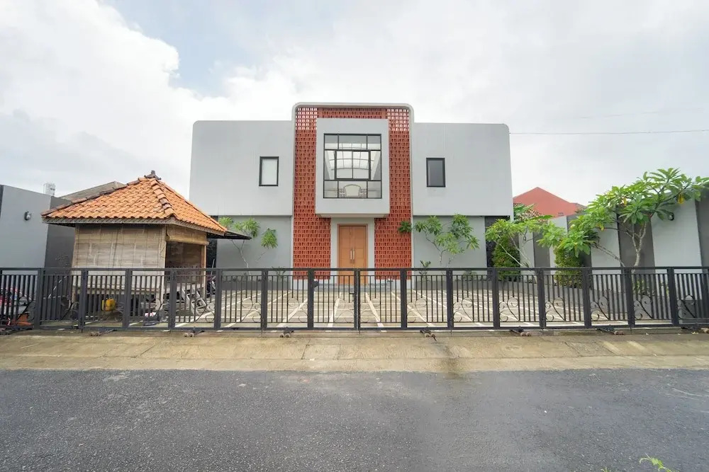 Kragilan CoLiving By ARBA