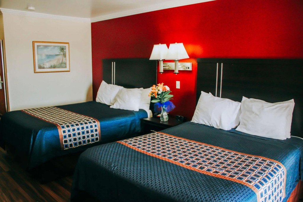 Rodeway Inn & Suites Lake Havasu City
