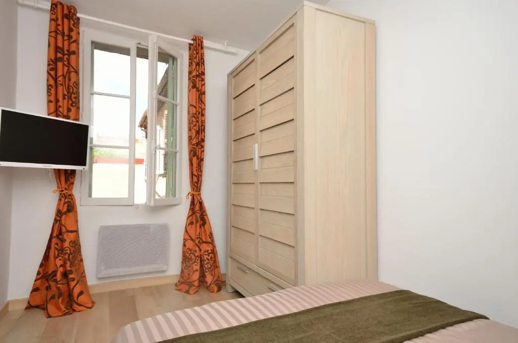 One bedroom apartment Palais des festivals
