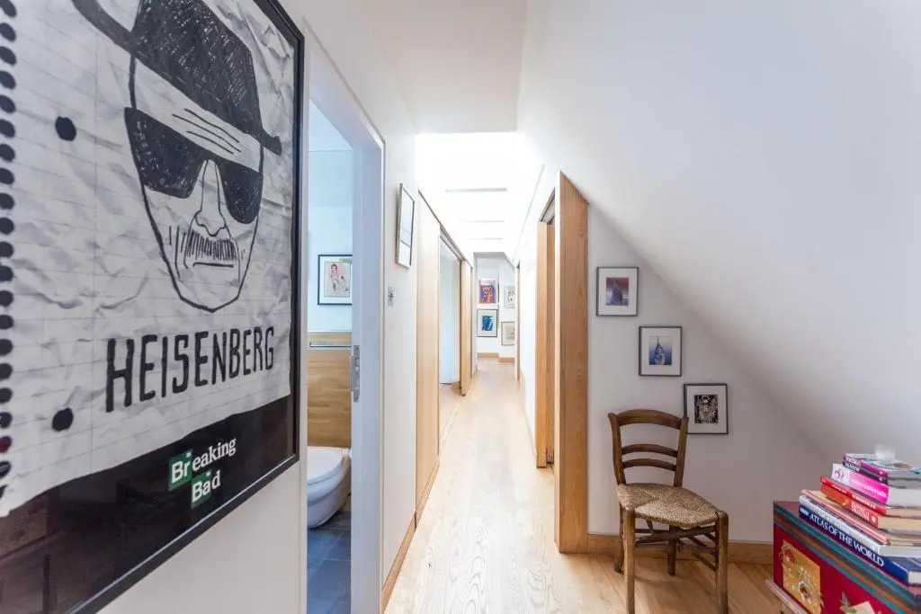 Newman 36 Apartment