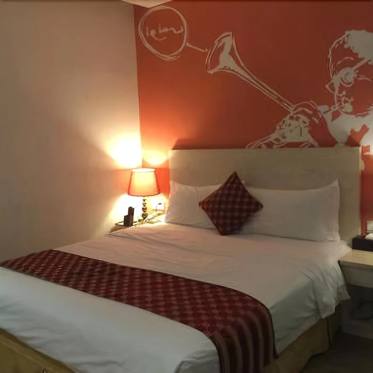 Royal Marina Hotel