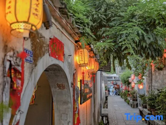 Youmi Manju · Huizhou Style Light Luxury and Beautiful Stay by the South Lake