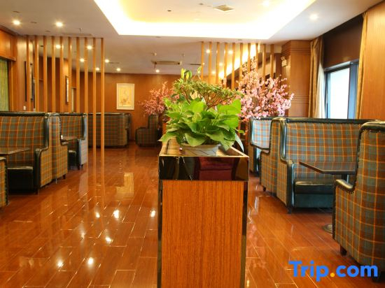 Shanghai Heyi Hotel (Shanghai Hongqiao Qilin Road Subway Station)