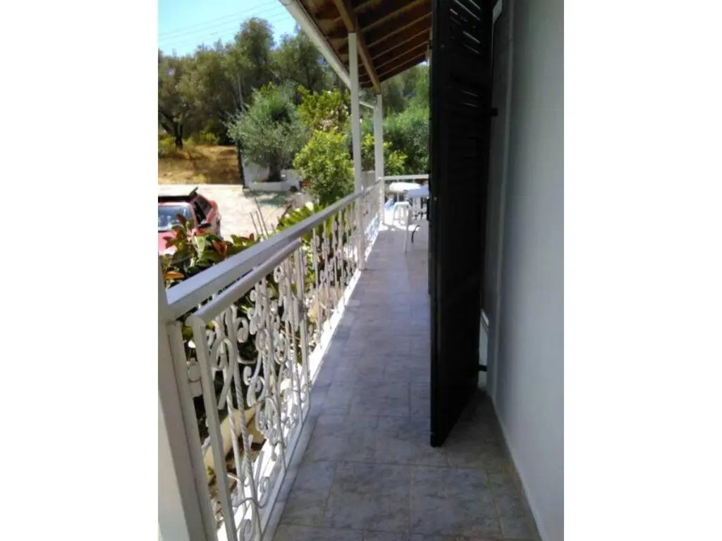 The Green Cottage 1