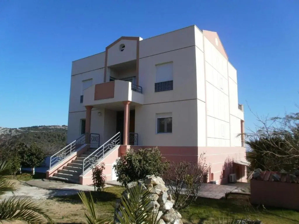 Villa Serenity a luxury relaxing retreat with swimming pool in Kymi Euboea
