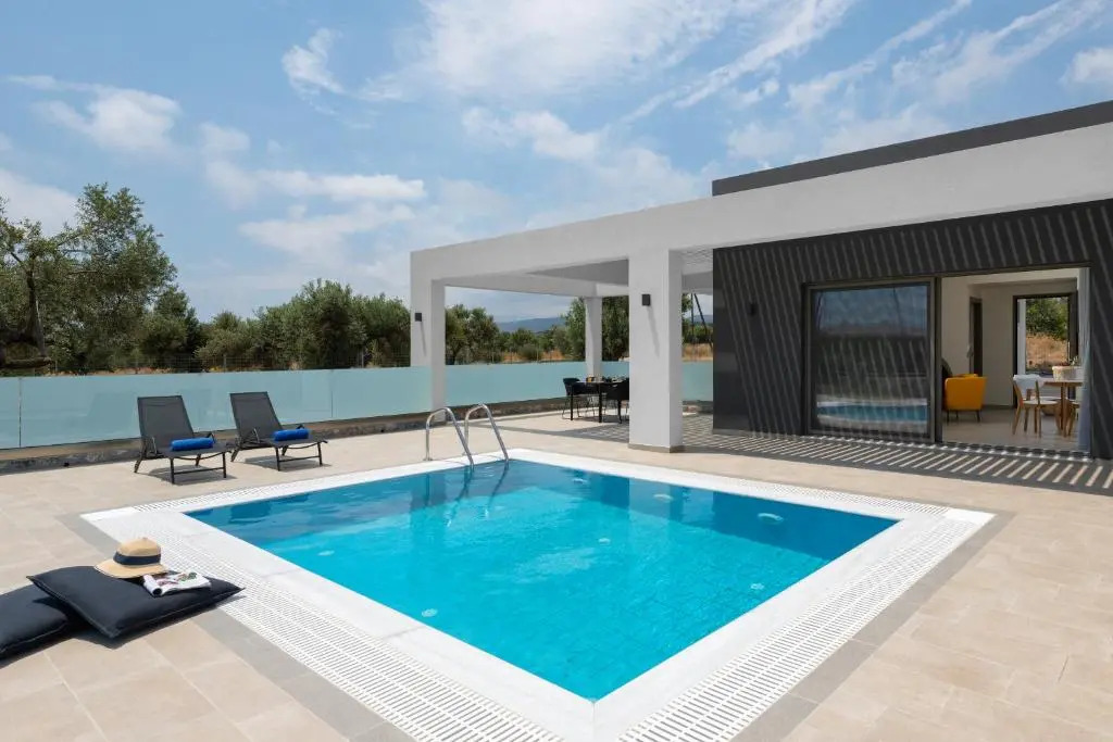 Armonia Suites