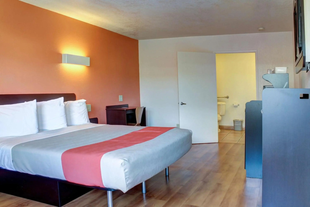 Motel 6-Bishop, CA
