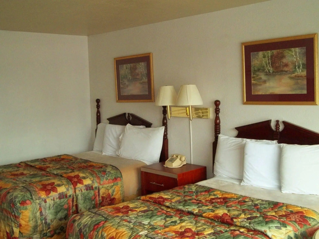 Royal Motel