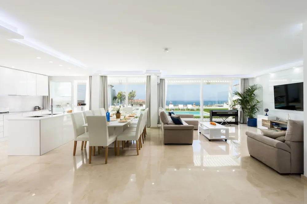 VILLA VALENTINA OCEAN VIEW HEATED Pool