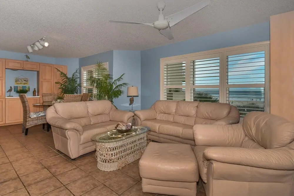 Beachfront Palm House - Walk Right out to the Pool Beach Access - Ph1b