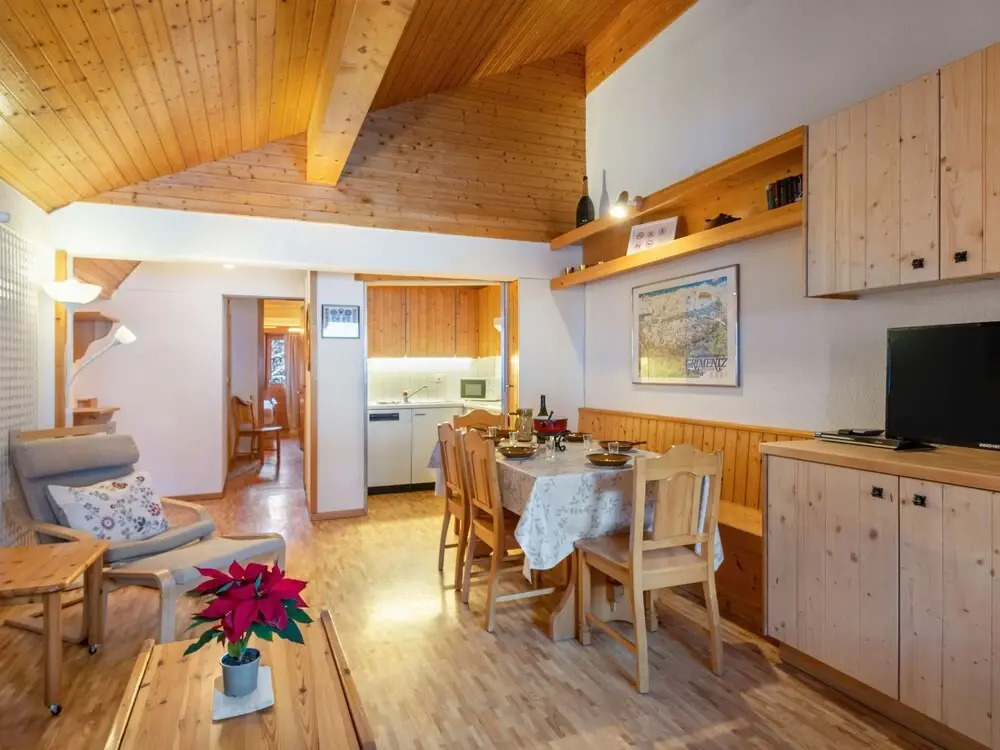 Tarcianne B12 Grimentz