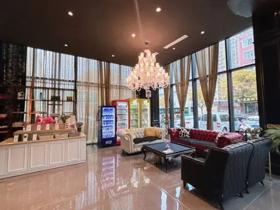 Yado Hotel (Jinzhou East Lake Park Water Park store)