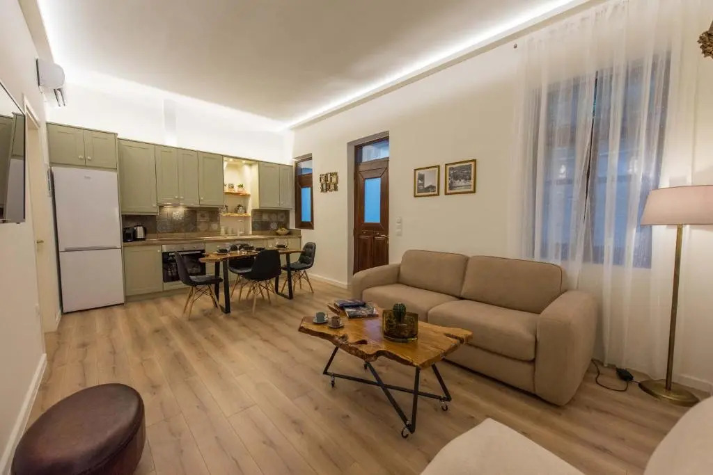1571_ Suites A2