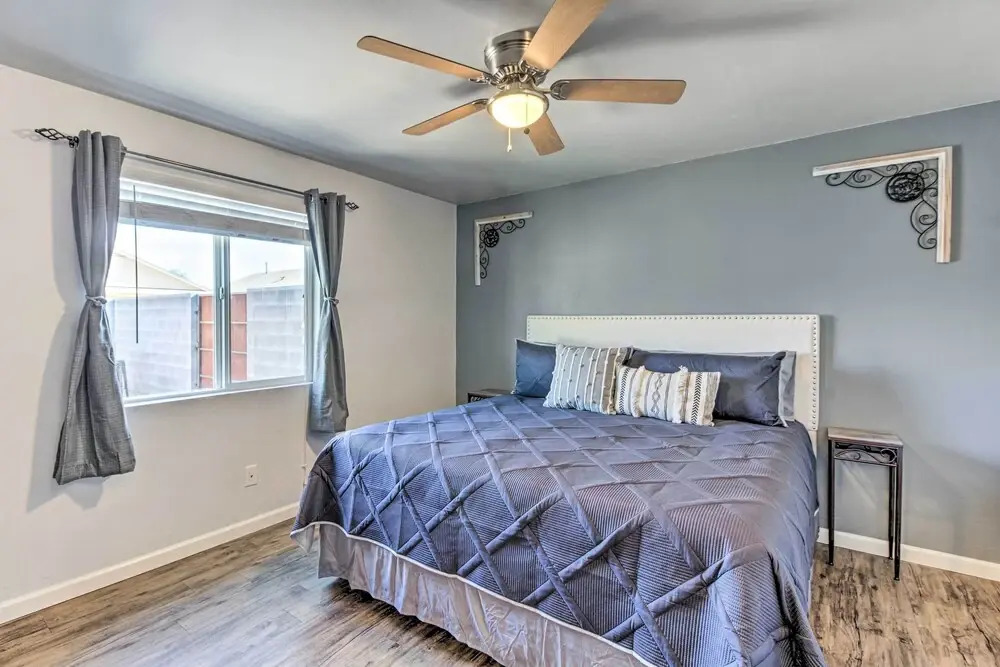 Private Yard! Pet-Friendly Tucson Getaway