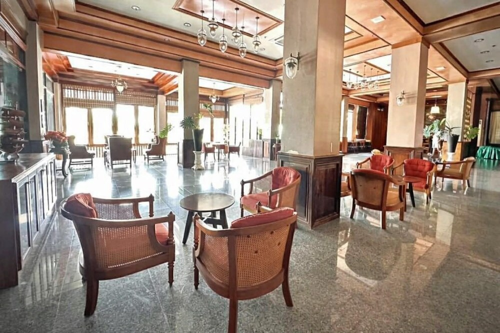 Lertthanee Hotel