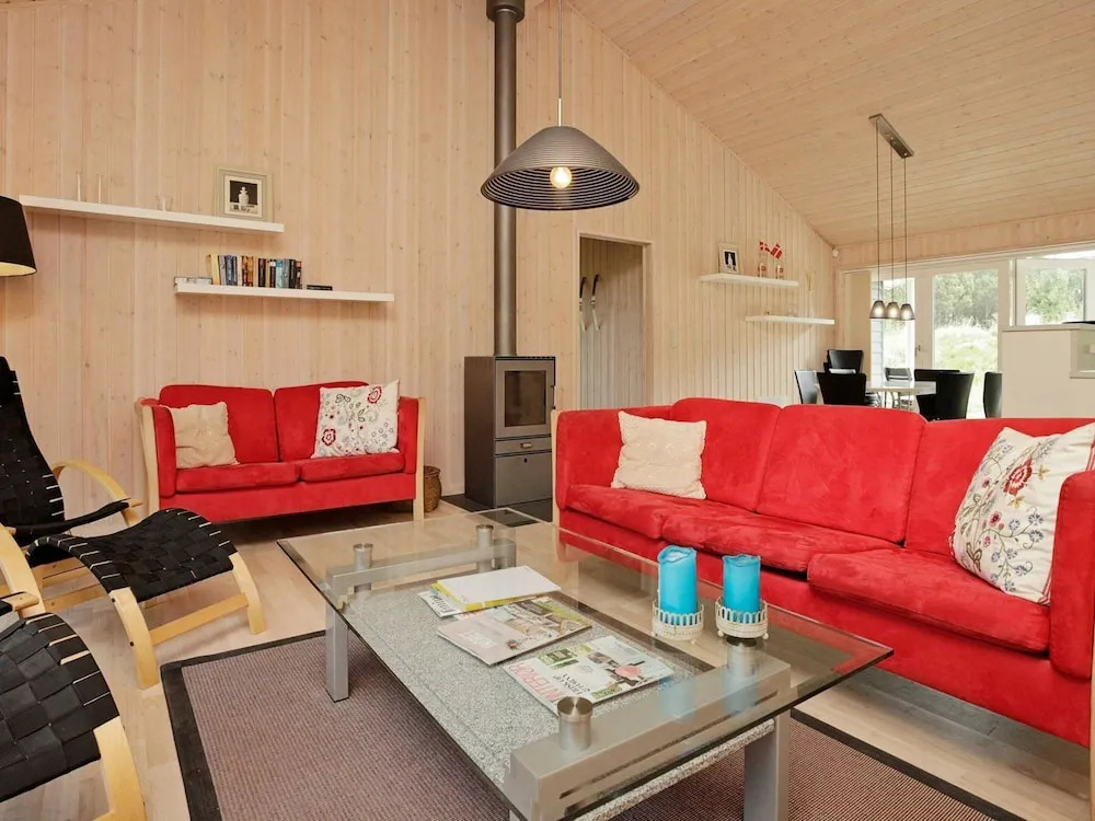 10 Person Holiday Home in Albaek