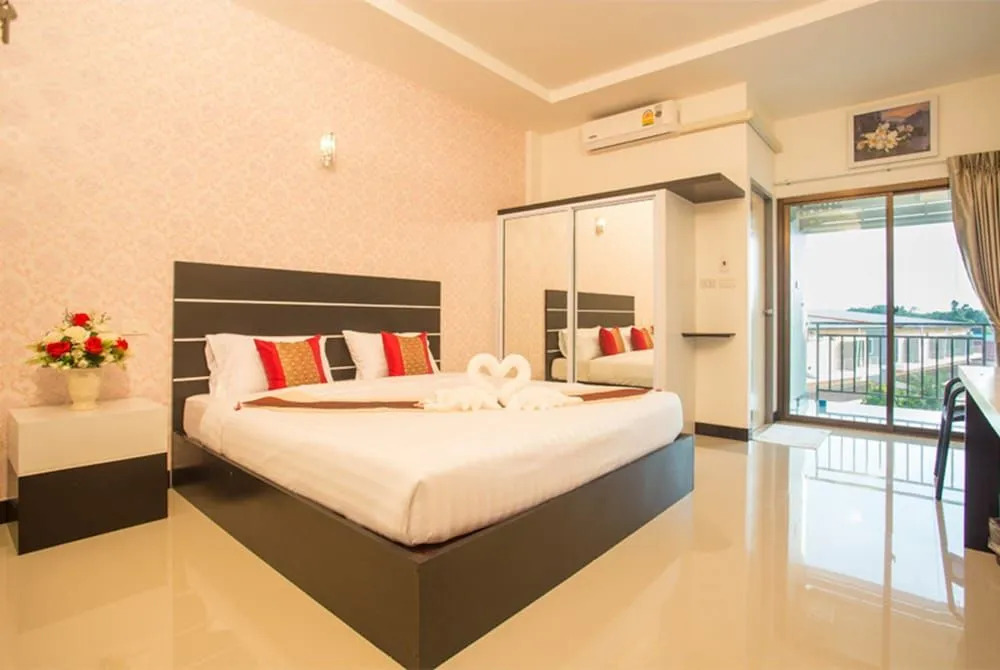 Phuthan Hotel