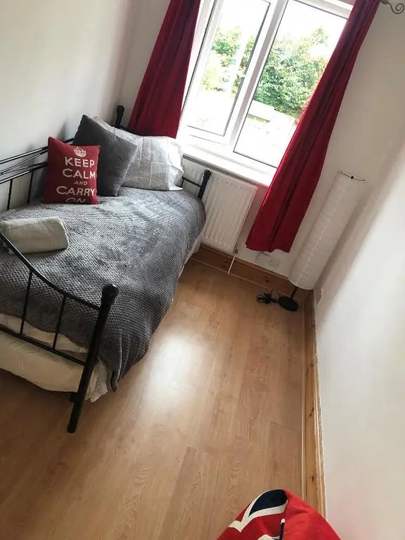 Windsor - Classic 3 bedroom Windsor Townhouse