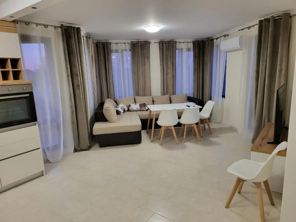 Apartment on the beach 2