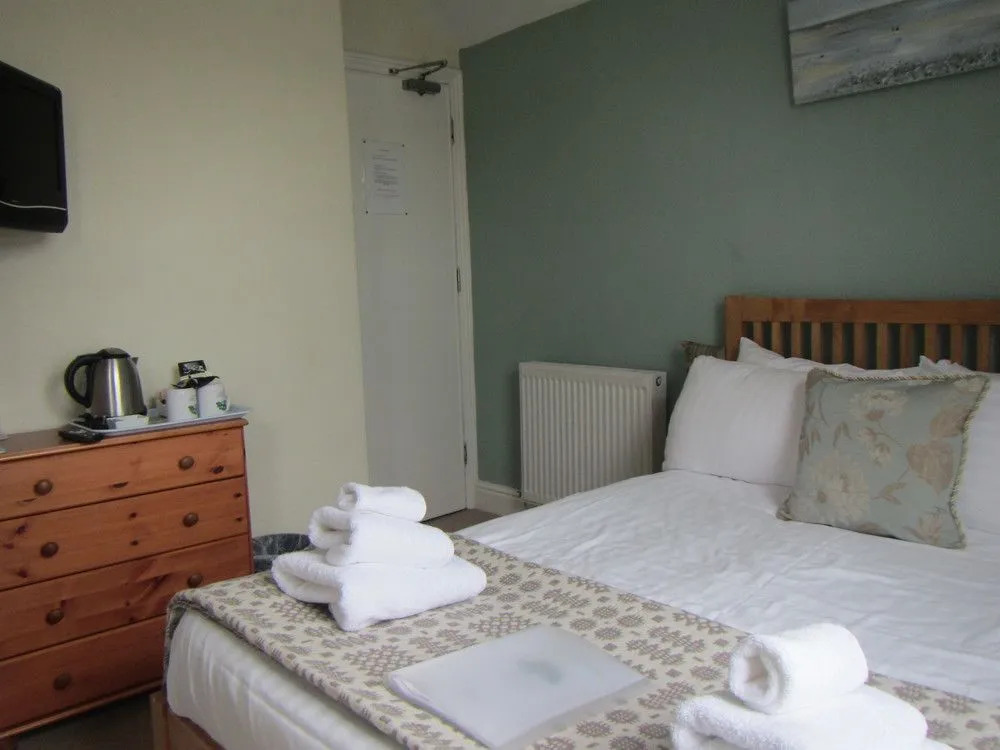 Glascoed Guest House