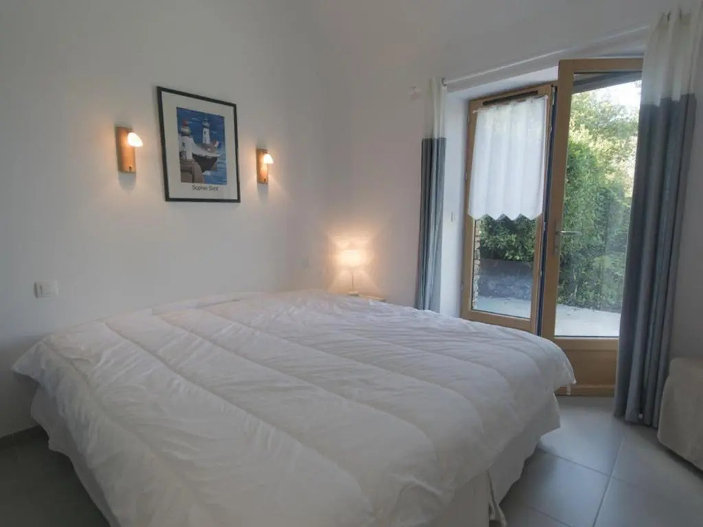 Maison de charme près du sentier côtier avec parking privé - FR-1-418-88