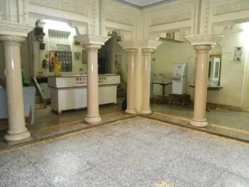 Hotel Basant
