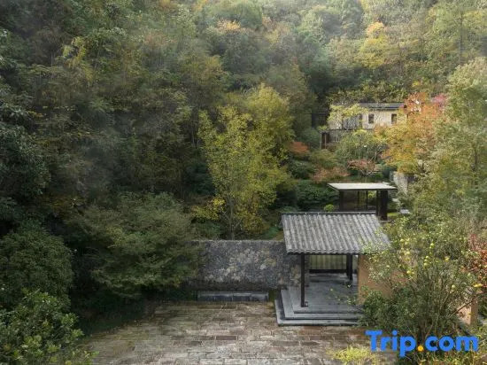 Xianghu Xiaoyao Manor