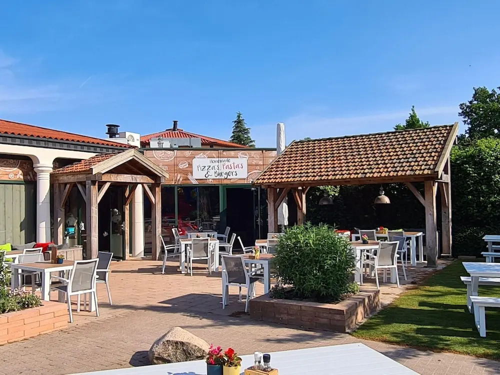 Villa in Arcen With Private Pool & Wellness