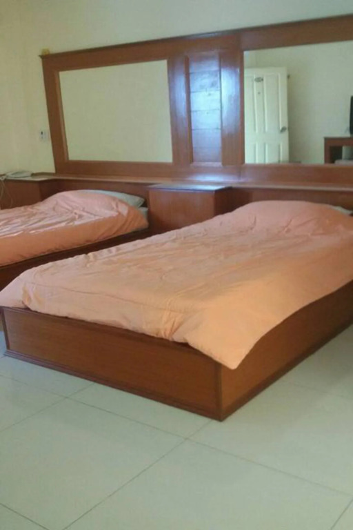 Sirasit 999 Mansion