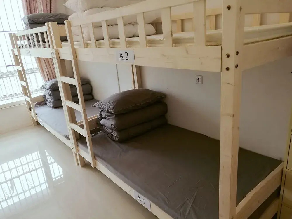 Shanghai Railway Station Hostel