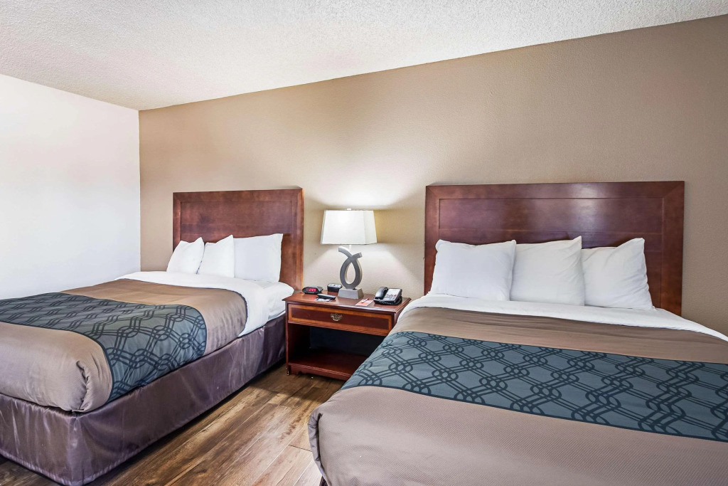 Sutter Inn