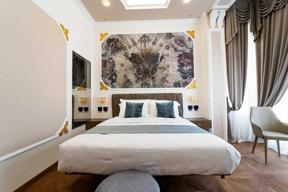 Queen Cattleya Suite
