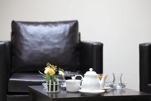 Kristal Hotel