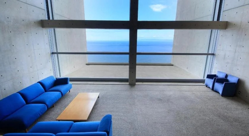 TOTO Seawind Awaji