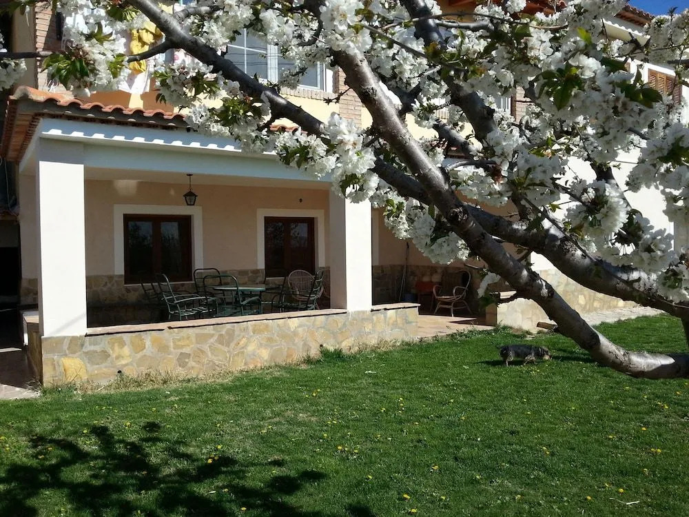 Casas Noguericas