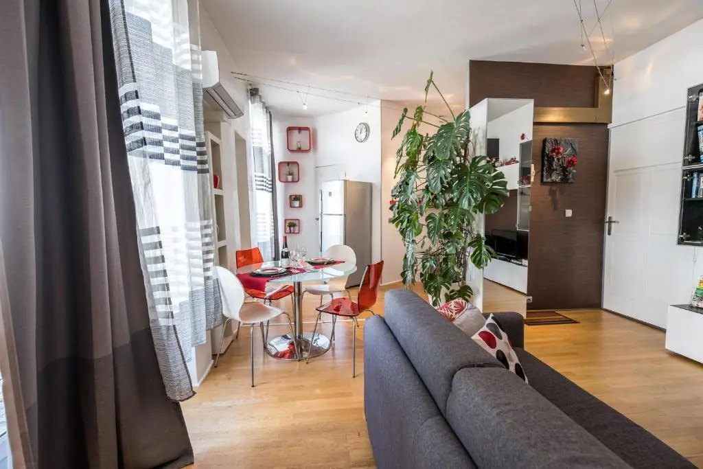 Hibiscus Apartments