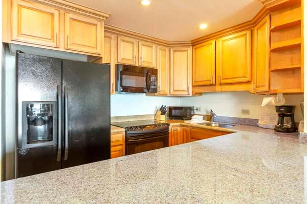 K B M Resorts- Ks-260 Ocean-front Views, 2bd, Large Floorplan, Steps to Pools and Beach!