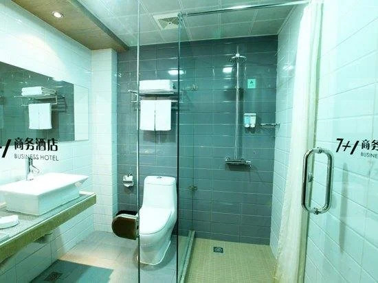 7+1 Business Hotel Hefei
