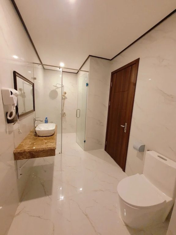 Kingdom Hotel Cua Lo