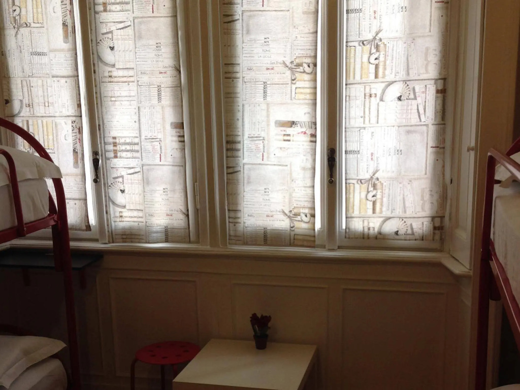 Hostel Lumiere