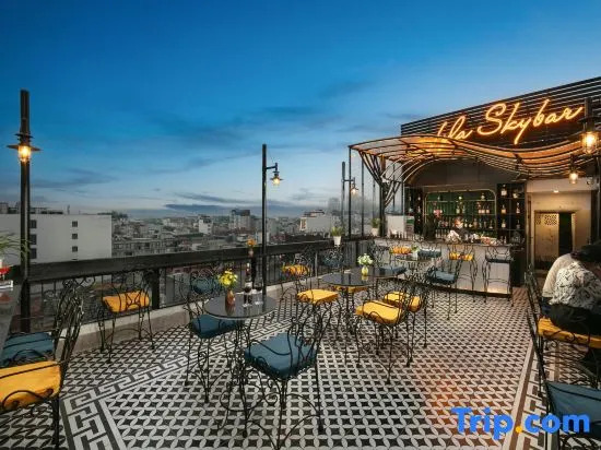 Amira Hotel Hanoi