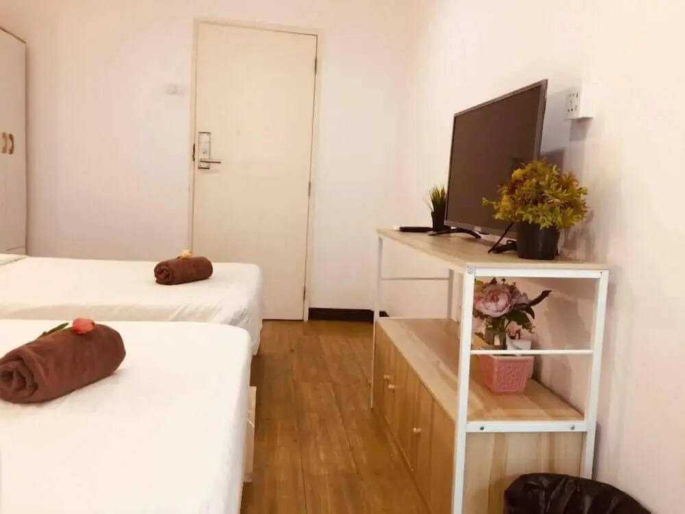 Owl's Nest Hostel