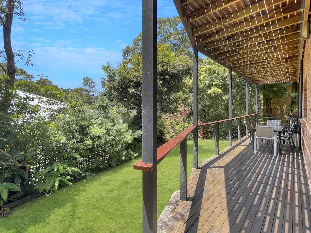 Relaxing 3-bedroom Retreat With Outdoor Seating