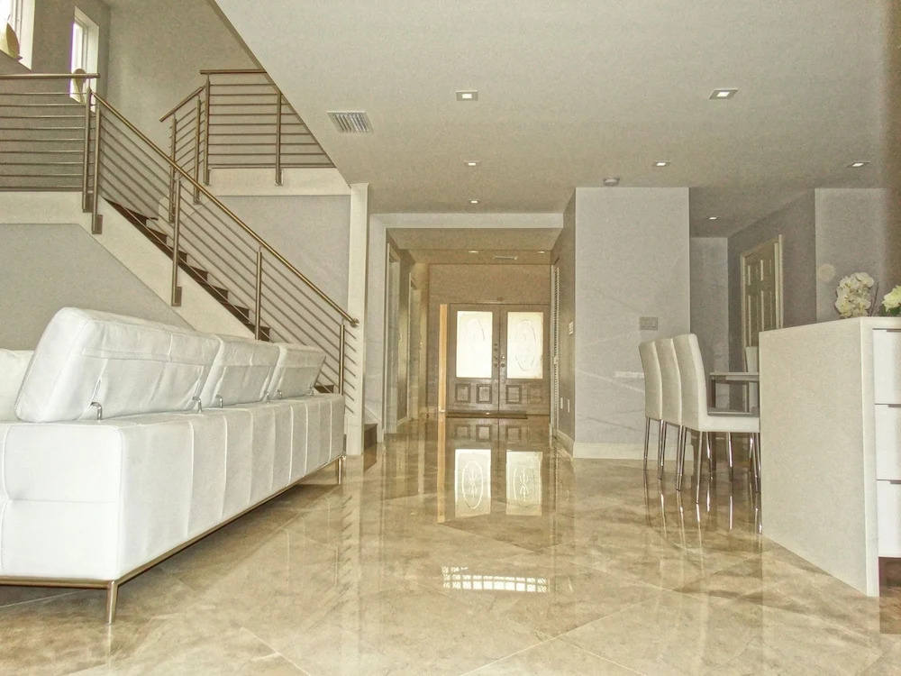 Beachwalk Villa